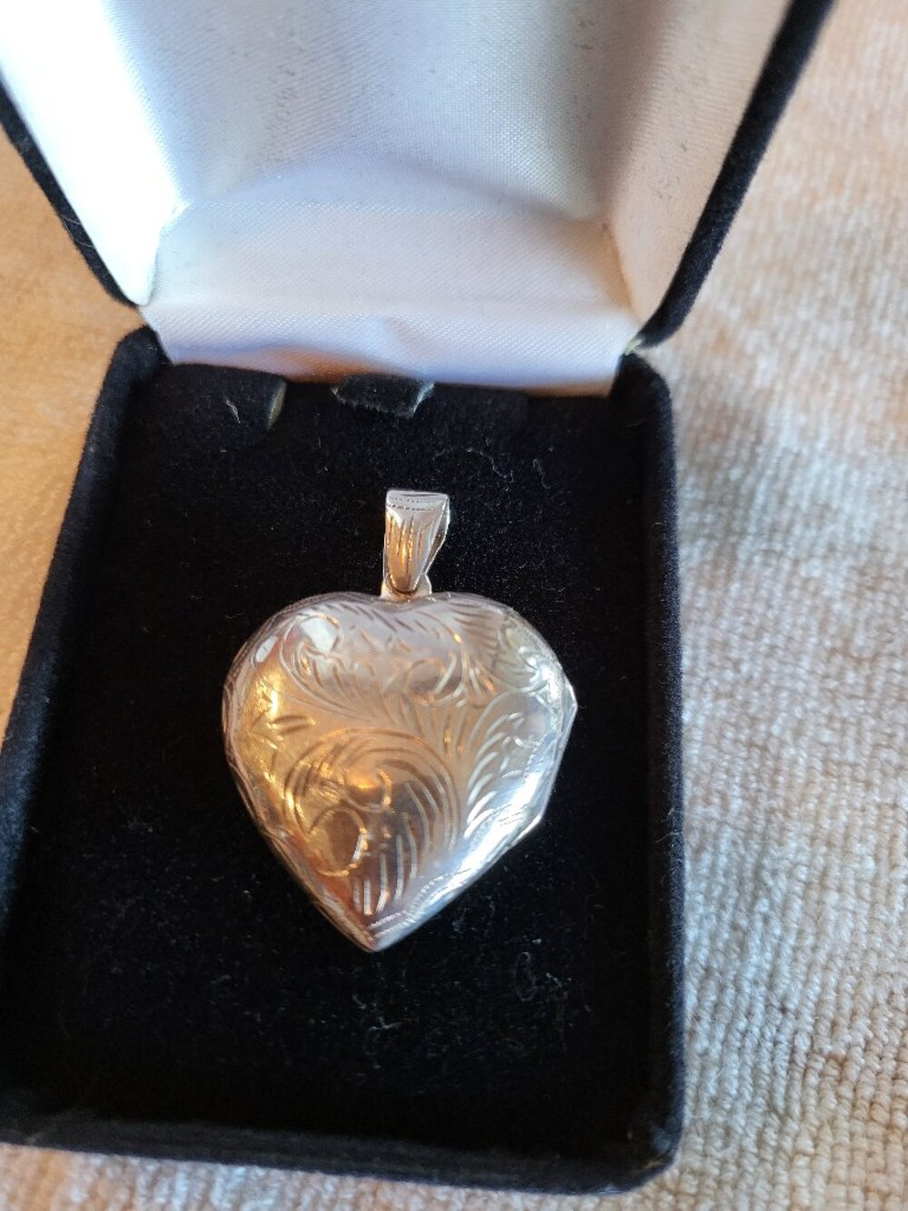 Sterling Silver Etched Heart Locket Pendant